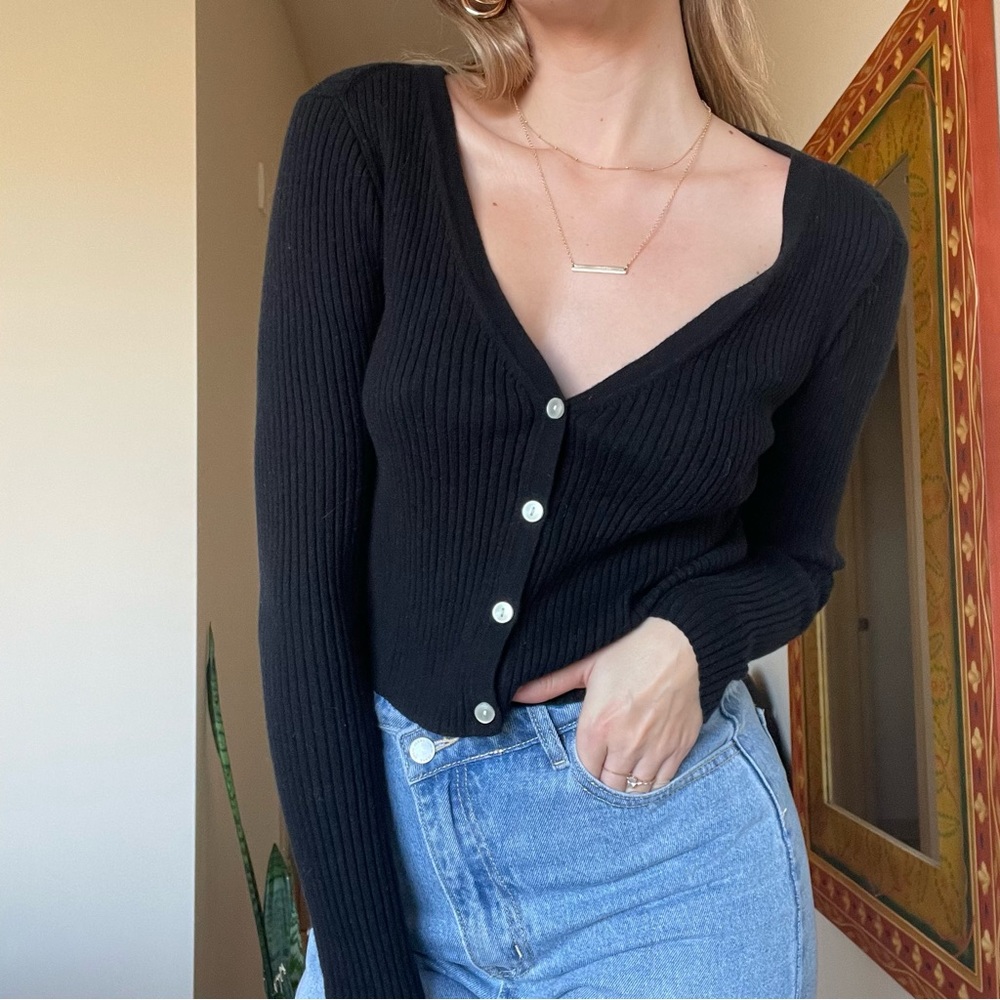 Everlane Button-Up Long Sleeve Black Cardigan